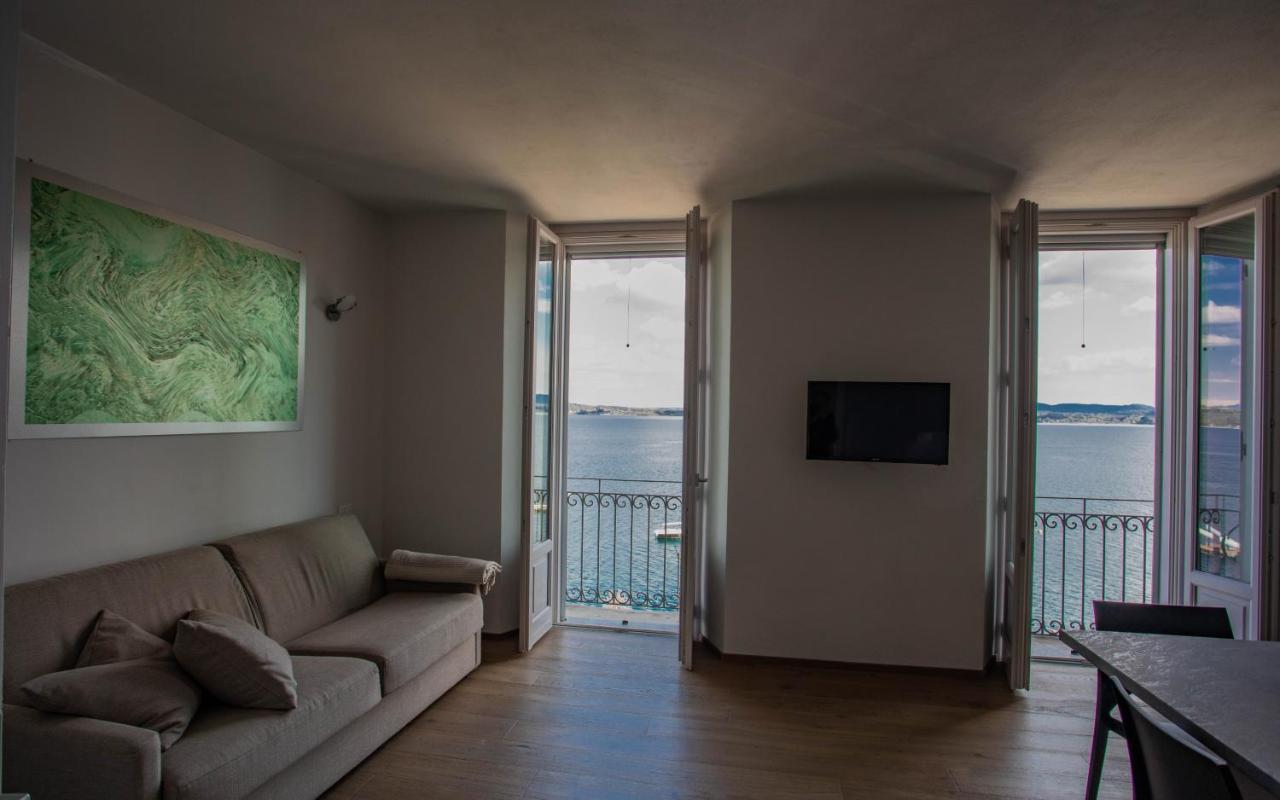 La Dimora Del Glicine Apartment Belgirate Exterior photo